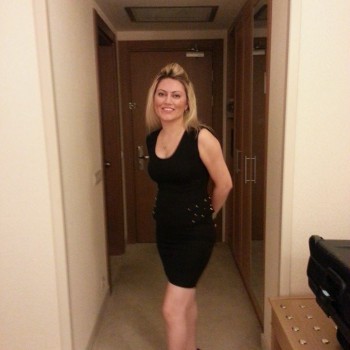 Profil de Helyna, 24 ans, Annonce sex à Couvin (Namur)