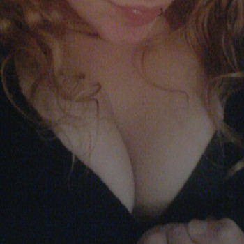 Profil de Ouzna, 27 ans, Annonce sex à Rumes (Hainaut)