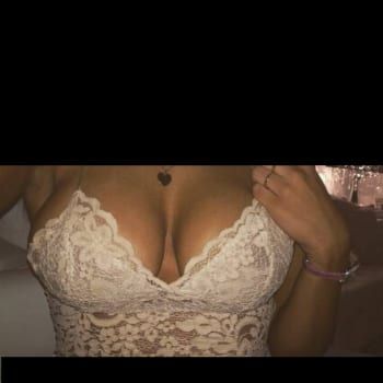 Irvine - Annonce sex à Thuin Profil de Irvine, 41 ans, Annonce sex à Thuin (Hainaut)